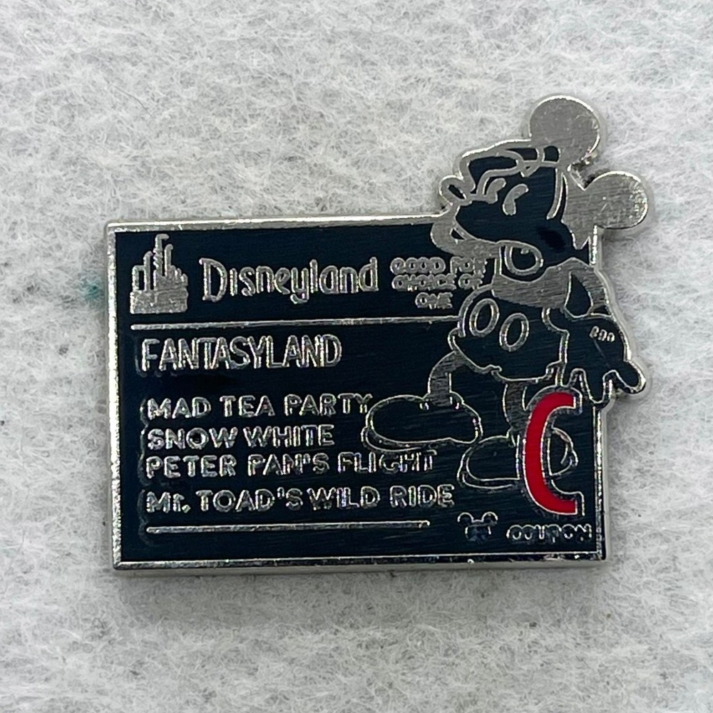 🔮 5/$25 Disney Disneyland Mickey Fantasyland C Ticket Pin